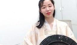 穿进娱乐圈吃瓜,我与明星的甜蜜瓜田之旅